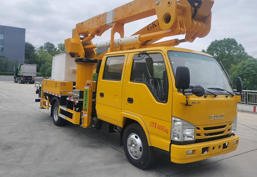 五十铃双排绝缘高空作业车